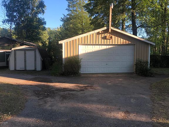 5th image of 833 S Goode Dr
