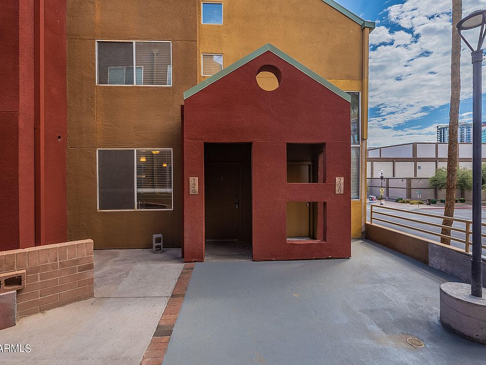 1st image of 154 W 5TH Street #120