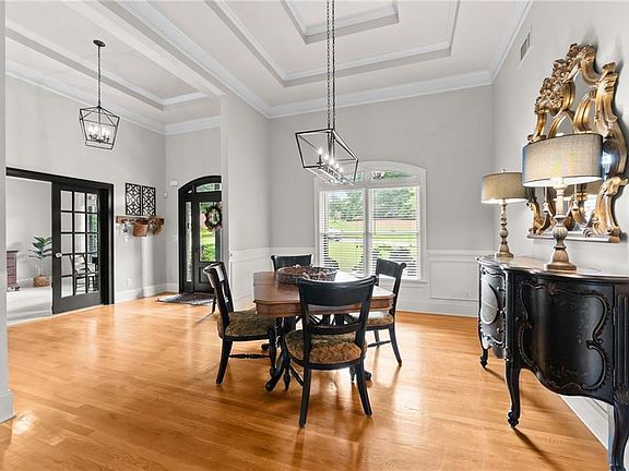 4th image of 3365 Greenside Ct