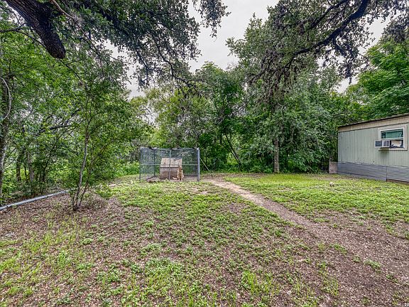 3rd image of 6197 Ranch Road 1120
