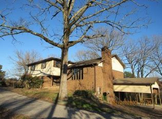 1 Lakewood Dr, Batesville, AR 72501