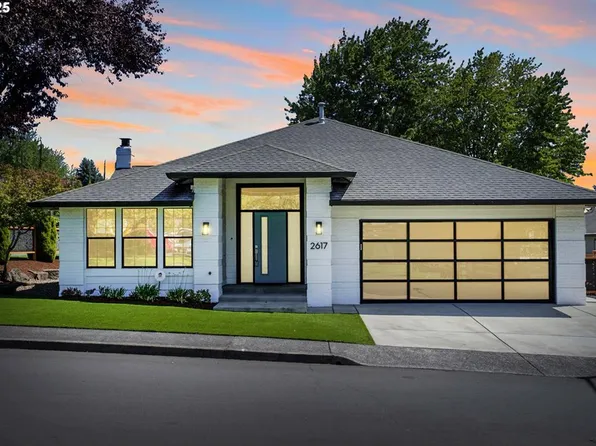 2617 SE Spyglass Dr, Vancouver, WA 98683