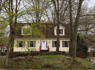 207 Westchester Ave, Buchanan, NY 10511