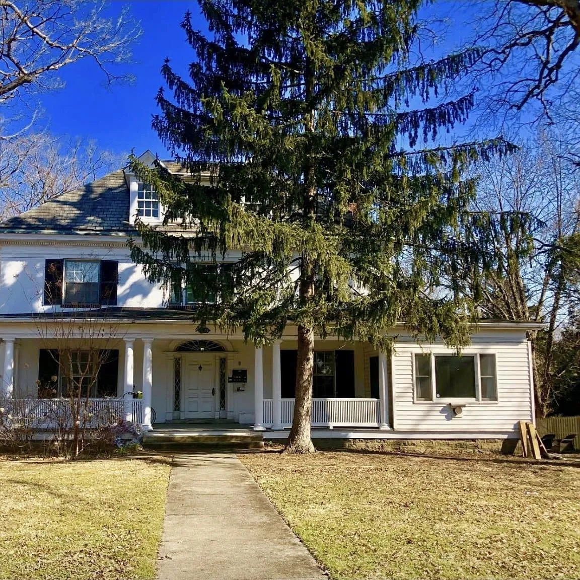 4123 Roland Ave — Photo 1