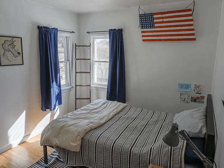 410 S 13th Ave — Photo 8