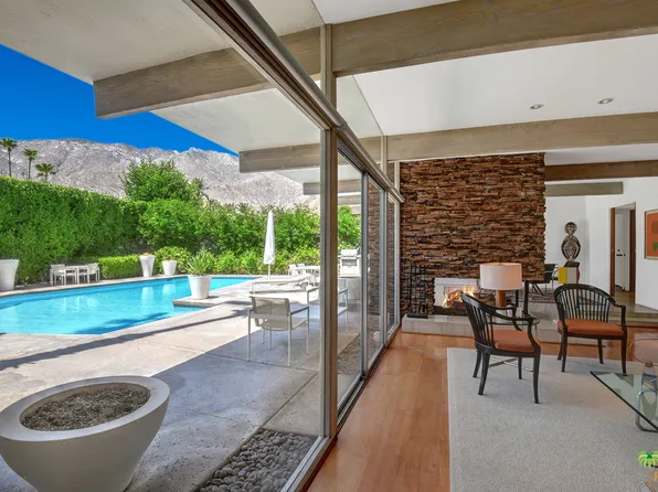 255 N Via Las Palmas, Palm Springs, CA 92262