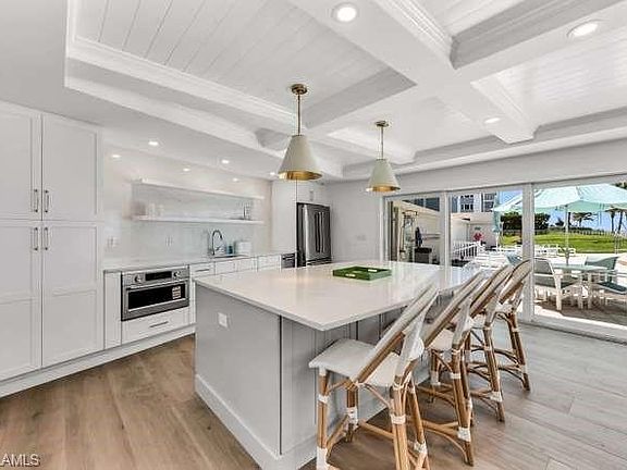 4th image of 3003 Gulf Shore BLVD N #404