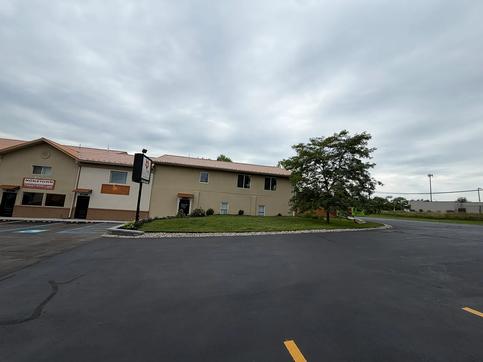 2 bed, 950 sqft, $1,475 — Photo 2