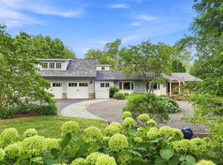 1 Country Club Ln, Doylestown, PA 18901
