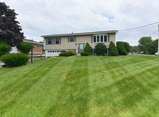 34 Riverview Ave, Danvers, MA 01923