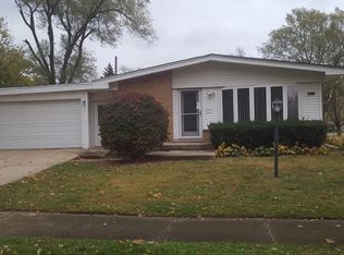 171 Doris Ln, Chicago Heights, IL