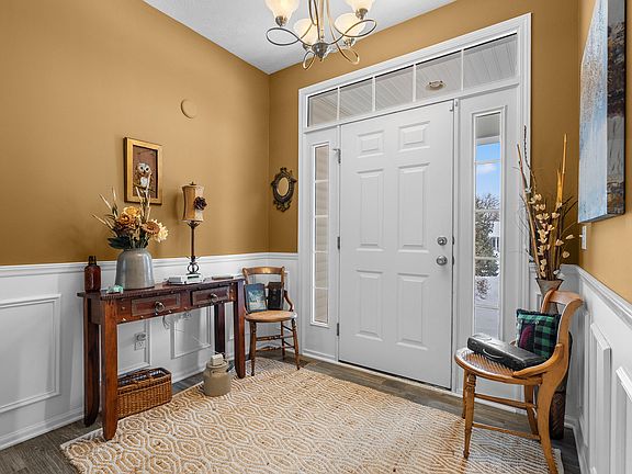 2nd image of 7597 Prairie Crossing Ln