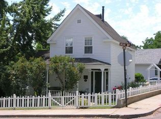 319 Neal St, Grass Valley, CA 95945