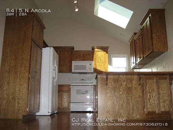 3rd image of 8415 N Arcola Ave