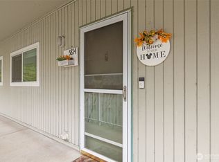 5814 200th St SW APT D, Lynnwood, WA