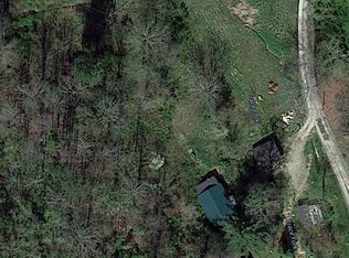 84 Arnett Dr, South Charleston, WV 25309