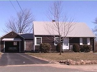 45 Crestwood Ave, Waterbury, CT 06704
