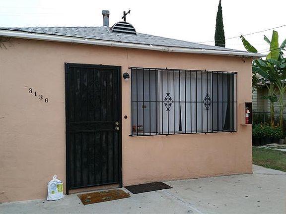 4th image of 3130-3136 Fairmount Avenue