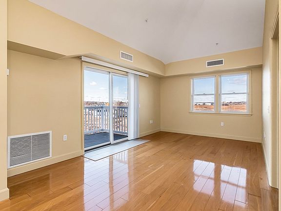 2nd image of 360 Revere Beach Blvd APT 408