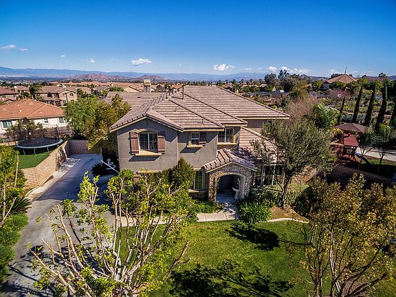 5th image of 425 Jenny Cir
