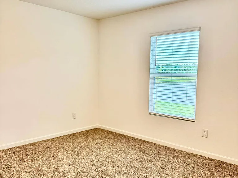 34 Sawdust Ln — Photo 16