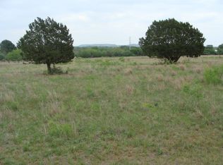 13 S Grand Cru Ln, Fredericksburg, TX 78624