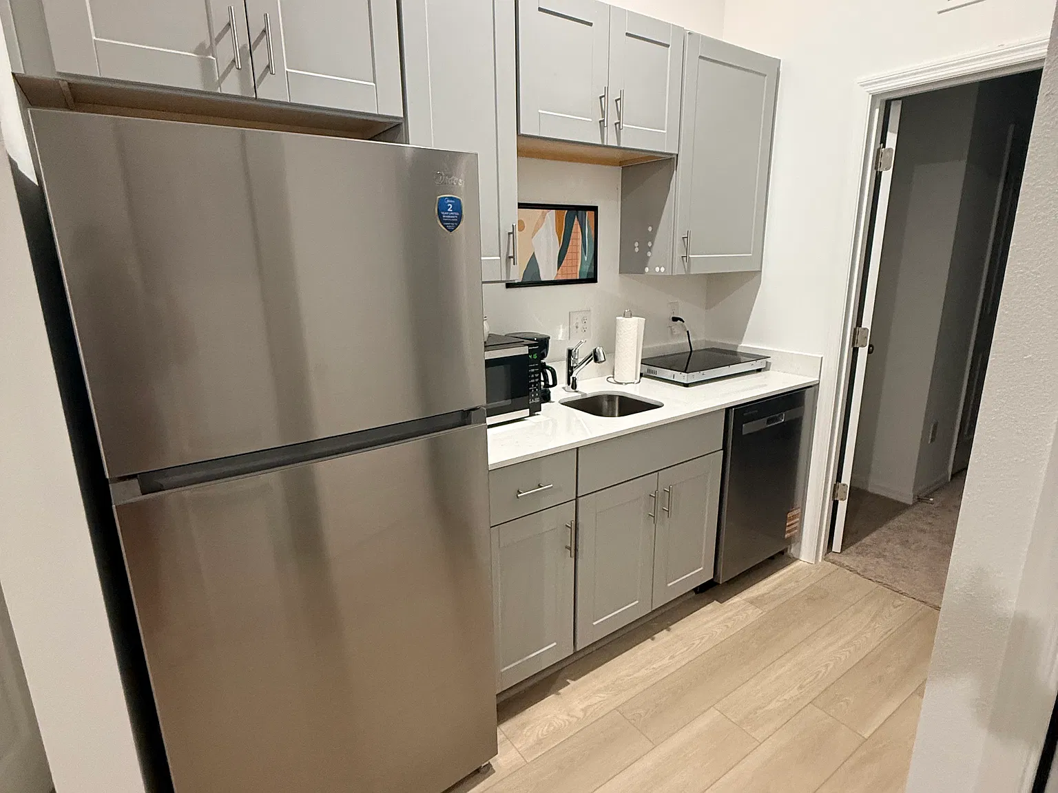 1 bed, 1800 sqft, $1,500 — Photo 1