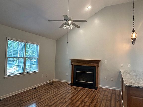 3rd image of 15 Moby Dick Dr