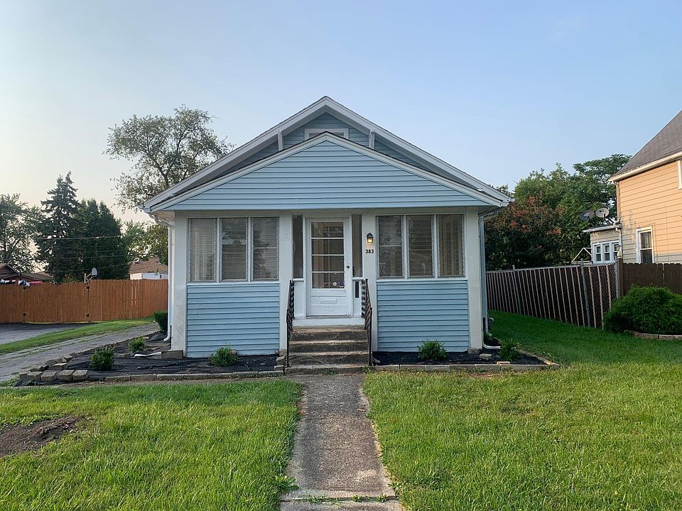 1st image of 383 W 15th Pl