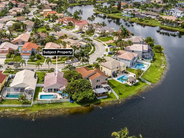1040 NW 192nd Ave, Pembroke Pines, FL 33029