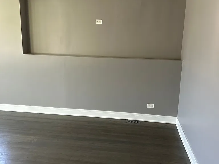 7351 S Indiana Ave — Photo 9