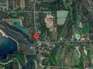 34844 W Jefferson Ave, Brownstown, MI 48173