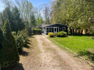 48 57th St N, Wasaga Beach, ON L9Z 1W2