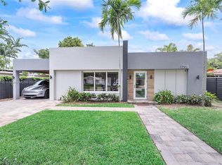 1718 N Victoria Park Rd, Fort Lauderdale, FL 33305