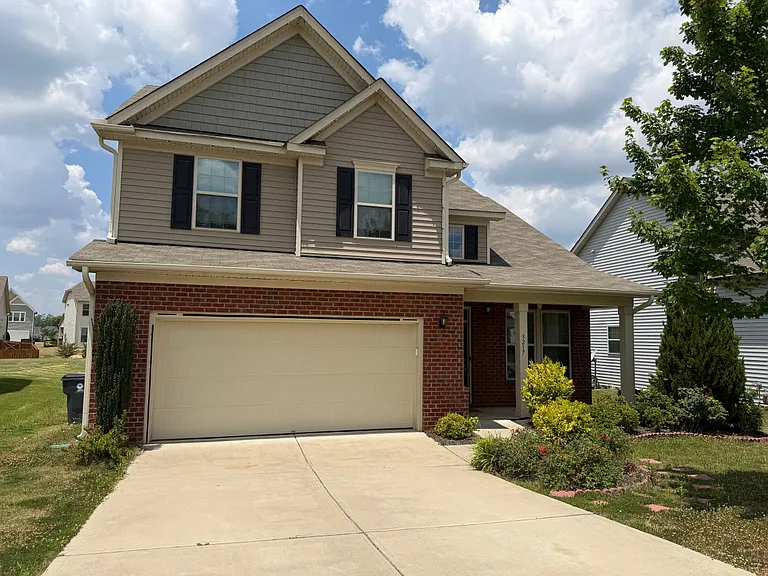3217 Lacewing Dr — Photo 1