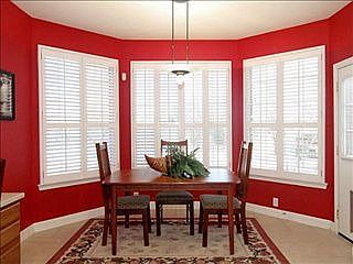 5th image of 115 Surrey Ct