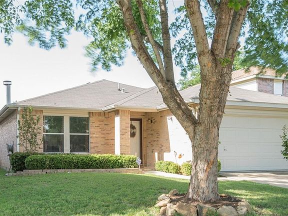 3rd image of 4213 Gray Fox Dr