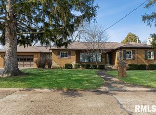 2016 28th St, Rock Island, IL