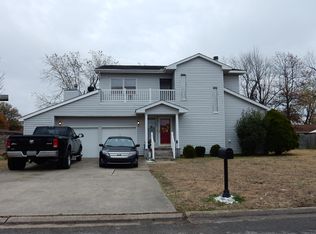 209 Andrea Dr, Sikeston, MO 63801