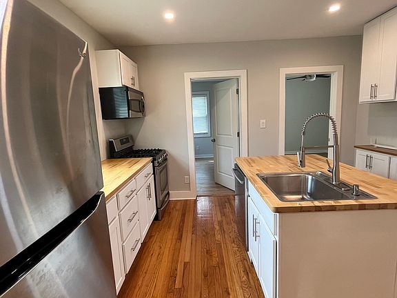 5th image of 2546 Duck Creek Rd #1