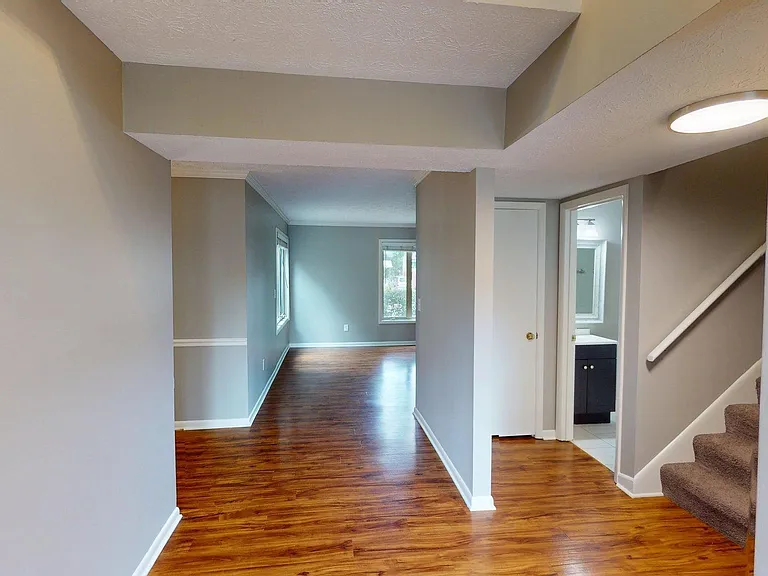 2140 Fort Harrods Dr #7 — Photo 8