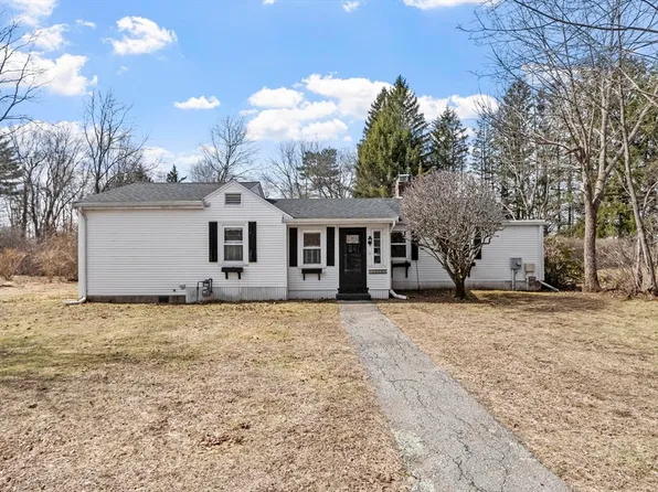 156-156 North St #R, Medfield, MA 02052