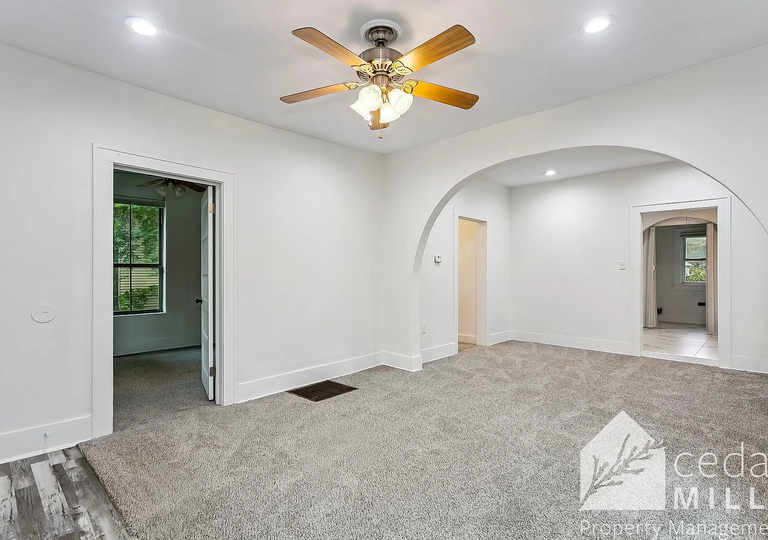 Historic 2 Bedroom Home — Photo 3