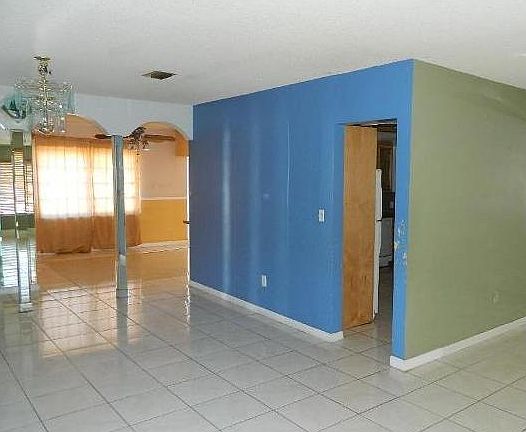 3rd image of 6790 Kimberly Blvd