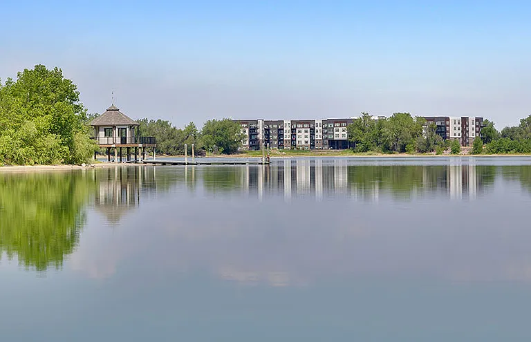 TAVA Waters Apartments — Photo 46