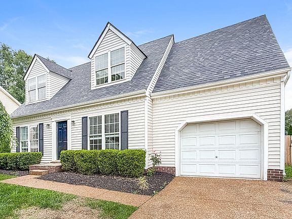 4th image of 2853 Sutherland Dr