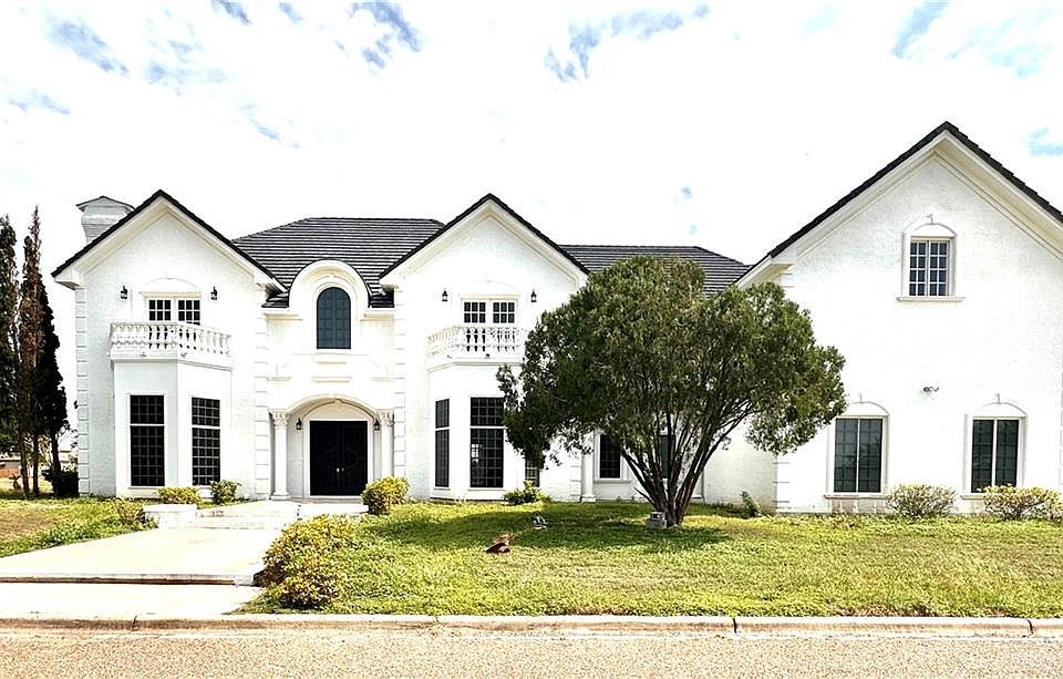 1st image of 1001 Hacienda Del Sol