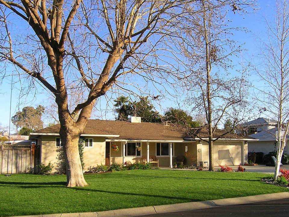 229 Jennifer Way