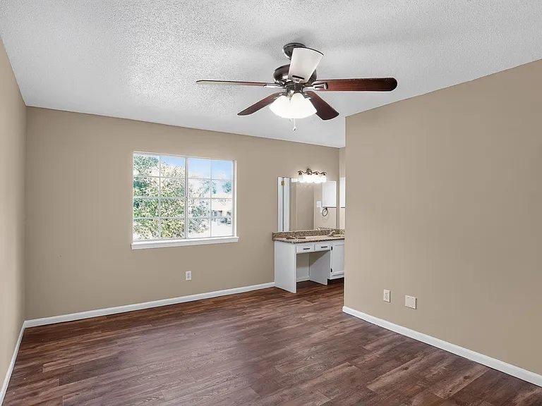6701 Dickens Ferry Rd #68 — Photo 19