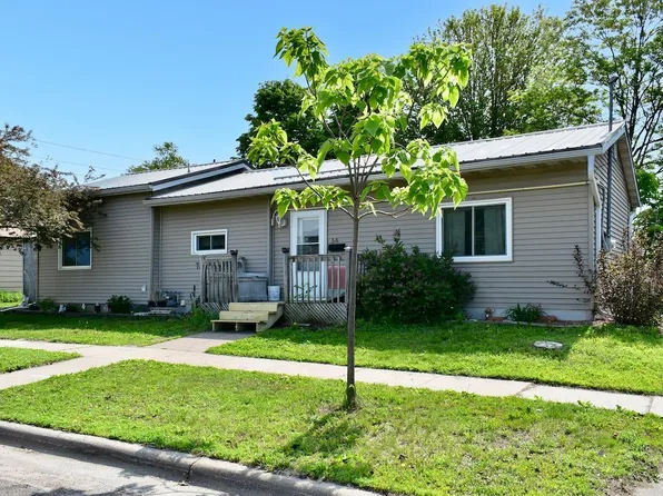 56 High Forest St, Winona, MN 55987
